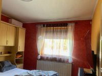 Eladó családi ház, Taksonyon 349 M Ft, 9 szobás