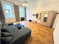 Eladó téglalakás, XIII. kerületben, Radnóti Miklós utcában