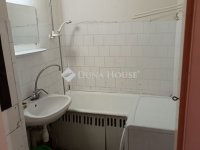 Eladó panellakás, Szegeden 48 M Ft, 2 szobás