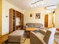 Eladó téglalakás, Kecskeméten 61.9 M Ft, 2 szobás