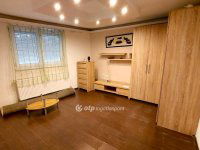 Eladó családi ház, Cegléden 44.9 M Ft, 1+2 szobás