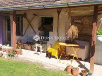 Eladó családi ház, Tengődön 36 M Ft, 4 szobás