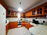 Eladó családi ház, Levelek 73 M Ft, 5 szobás