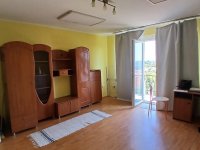 Kiadó téglalakás, albérlet, Pécsett, Magaslati úton, 1 szobás