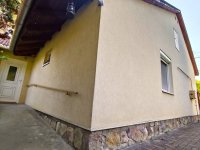 Eladó ikerház, Szegeden 64.5 M Ft, 2 szobás