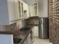 Kiadó téglalakás, albérlet