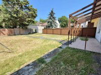 Eladó családi ház, XV. kerületben 58 M Ft, 2 szobás