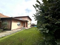 Eladó családi ház, Dunakeszin 184.9 M Ft, 7 szobás