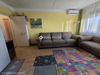 Eladó panellakás, X. kerületben 69.99 M Ft, 3 szobás