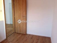 Eladó panellakás, Pécsett 44.9 M Ft, 2 szobás