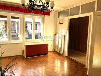 Eladó családi ház, Esztergomban 80 M Ft, 5 szobás