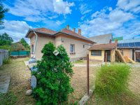 Eladó családi ház, Vecsésen 82 M Ft, 3 szobás