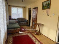 Eladó családi ház, Dombrádon 12 M Ft, 2 szobás