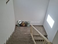 Eladó családi ház, Pilisen 68 M Ft, 10 szobás