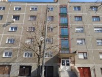 Eladó panellakás, Békéscsabán 28.9 M Ft, 2 szobás
