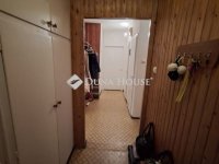 Eladó panellakás, Szegeden 62.9 M Ft, 3+1 szobás