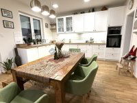 Eladó családi ház, Üllőn 130 M Ft, 5 szobás