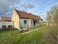 Eladó családi ház, Kemenesszentpéteren 8.9 M Ft, 2 szobás