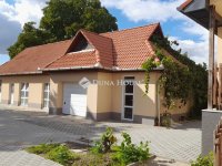 Kiadó iroda, Debrecenben, Gohér utcában 200 E Ft / hó