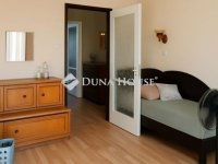 Eladó panellakás, XV. kerületben 74 M Ft, 3 szobás