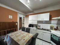 Eladó családi ház, Vecsésen 86.9 M Ft, 4 szobás