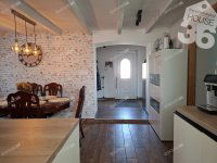 Eladó családi ház, Kiskunfélegyházán 29.9 M Ft, 2 szobás