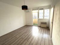 Eladó téglalakás, Debrecenben 49.9 M Ft, 1 szobás