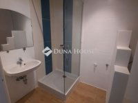 Eladó ikerház, Biatorbágyon 135 M Ft, 5 szobás