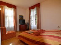 Eladó hotel