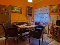 Eladó családi ház, Ászáron 64.9 M Ft, 5 szobás