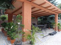 Eladó családi ház, Érden 249.9 M Ft, 10 szobás