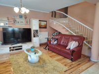 Eladó téglalakás, Székesfehérvárott 108 M Ft, 3 szobás