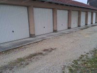Eladó garázs