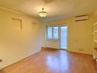 Eladó téglalakás, XII. kerületben 85 M Ft, 2 szobás