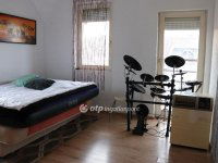 Eladó családi ház, XX. kerületben 119.9 M Ft, 5 szobás