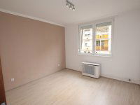 Eladó téglalakás, Debrecenben 68.5 M Ft, 2 szobás