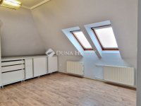 Eladó téglalakás, Nyíregyházán 63.9 M Ft, 4 szobás