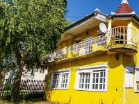 Eladó családi ház, Cegléden 85 M Ft, 7 szobás