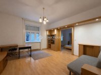 Eladó téglalakás, Budapesten, I. kerületben 142 M Ft, 2 szobás