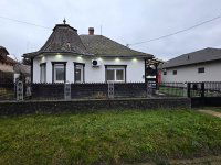 Eladó családi ház