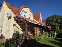 Eladó sorház, Debrecenben 144 M Ft, 5 szobás