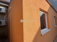 Eladó családi ház, Szombathelyen 46.99 M Ft, 2 szobás