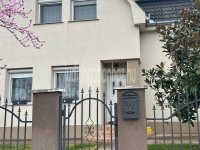 Eladó ikerház, Nyíregyházán 74.9 M Ft, 2+2 szobás