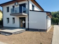 Kiadó téglalakás, albérlet, Tatabányán 300 E Ft / hó