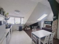 Eladó téglalakás, Dunakeszin, Géza utcában 65 M Ft, 3 szobás