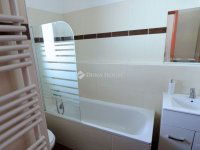 Eladó téglalakás, VI. kerületben 84.6 M Ft, 2 szobás