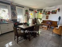 Eladó ikerház, Délegyházán 89.9 M Ft, 4 szobás