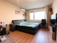 Eladó panellakás, XVIII. kerületben 46.8 M Ft, 2 szobás