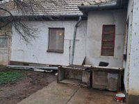 Eladó családi ház, Hatvanban 33 M Ft, 4 szobás