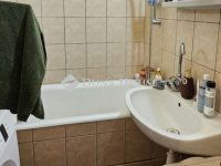 Eladó panellakás, Pécsett 46.99 M Ft, 4 szobás